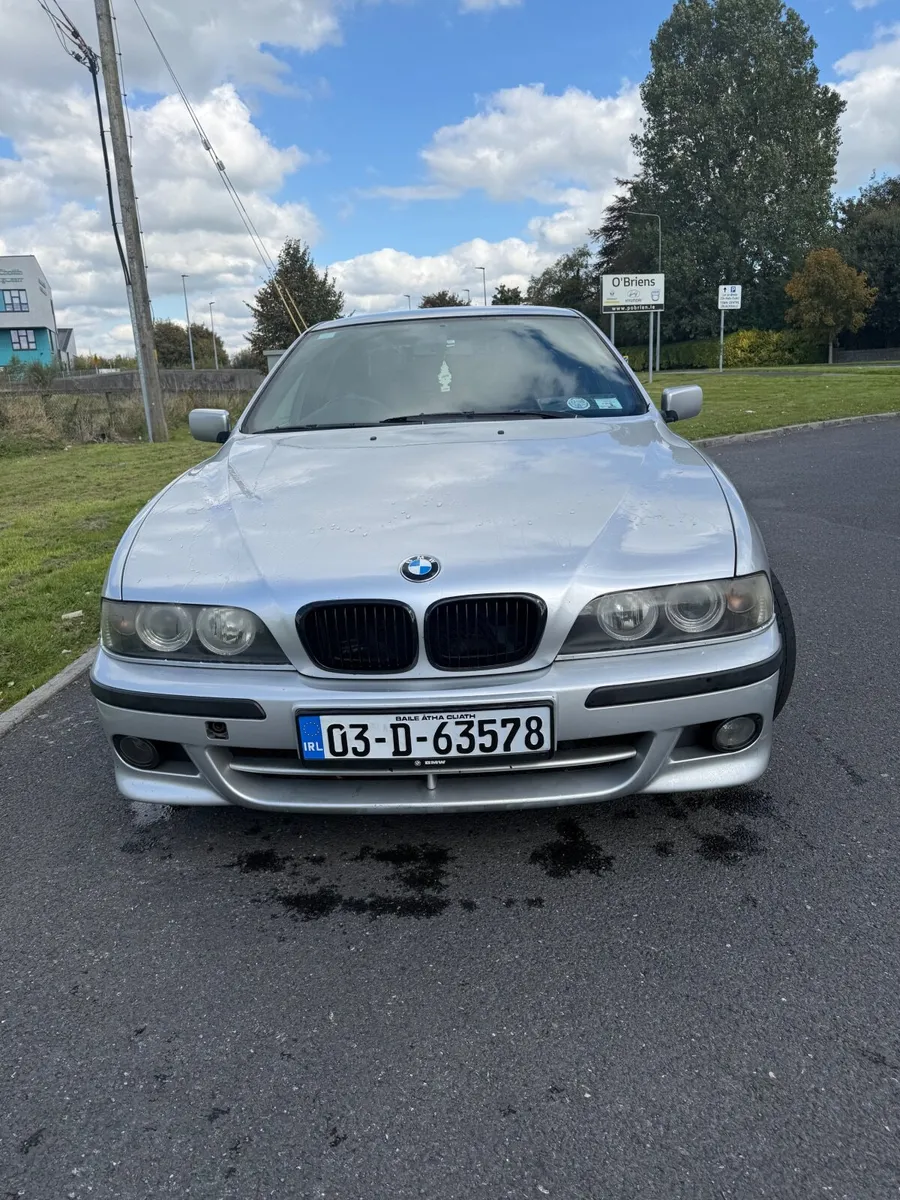 BMW 5-Series 2003 - Image 1