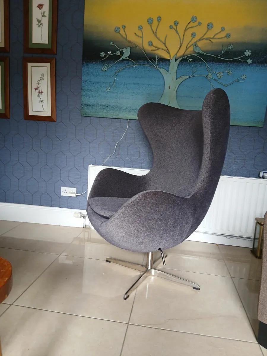 Vintage Egg Chair - Image 3
