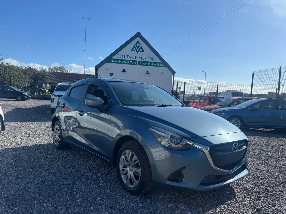 Mazda Demio - Image 2