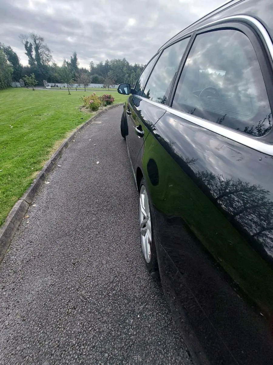 Audi A4 2015 Avant - Image 4