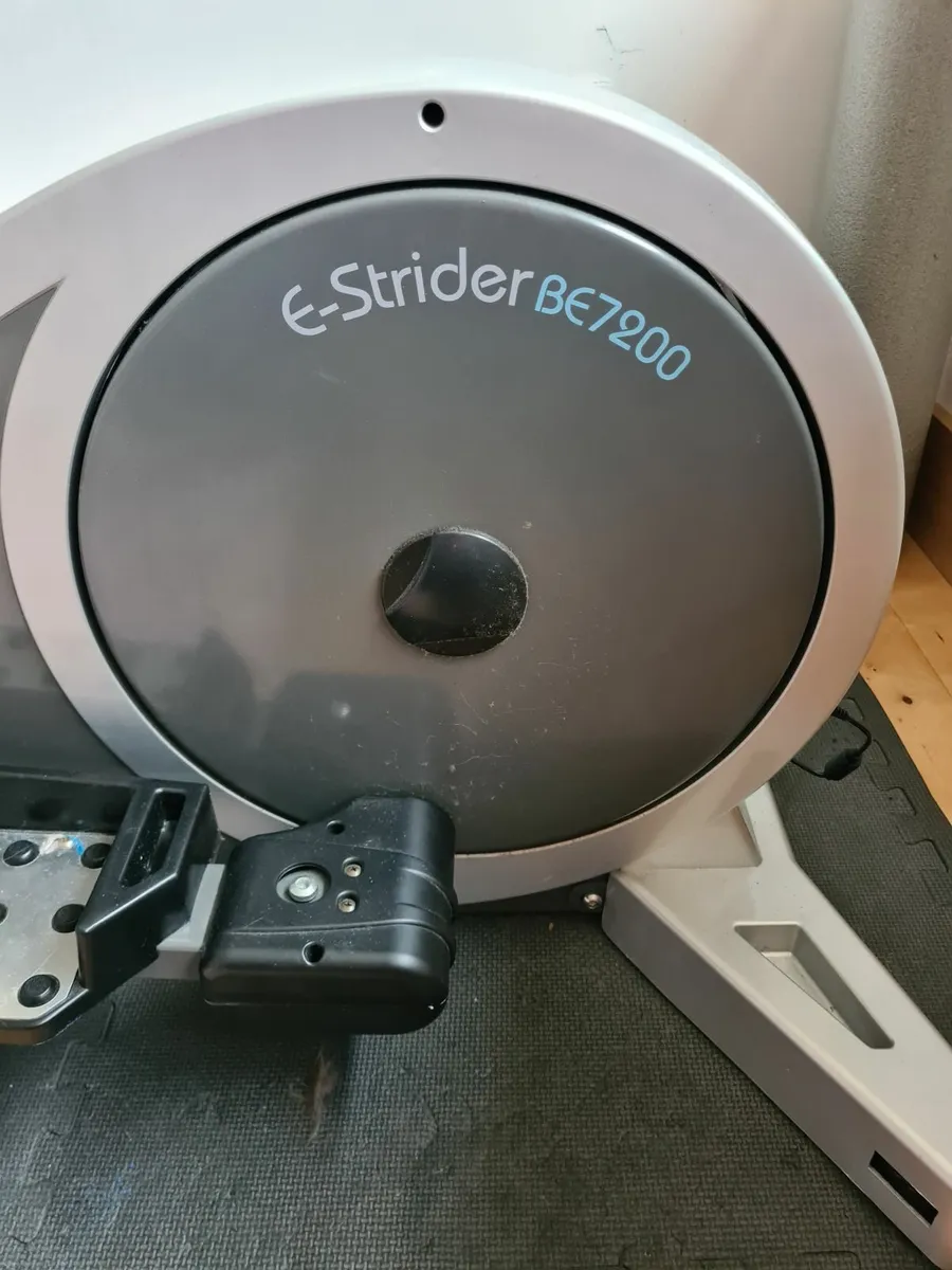 Cross Trainer - Image 4