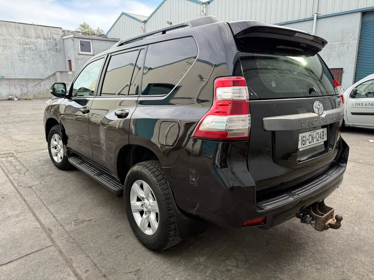 2016 Toyota Landcruiser 2.8d auto - Image 3