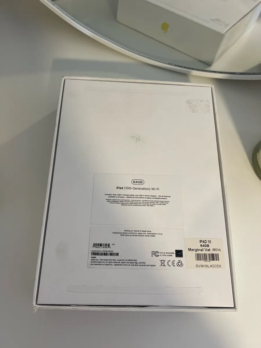 iPad 10 - Image 2