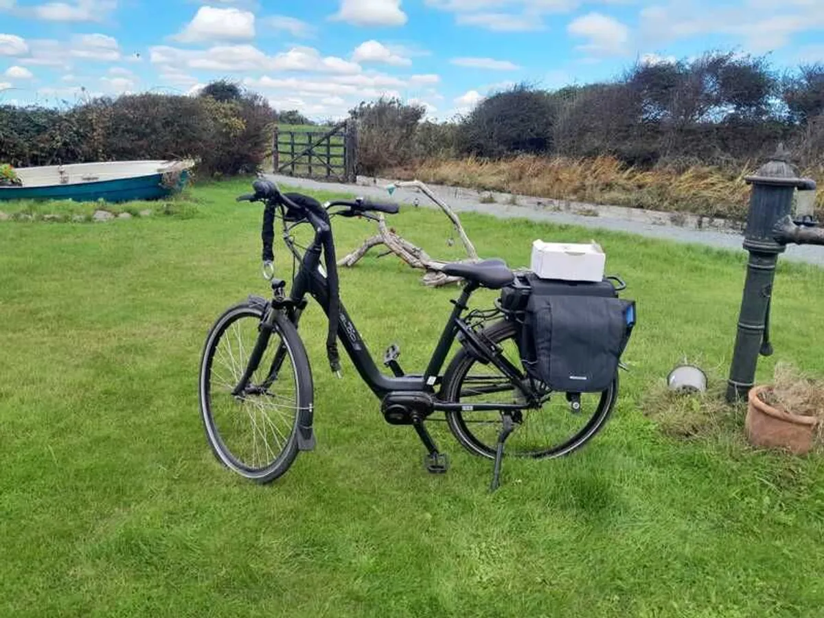 Veloci Electric Bike - Image 1