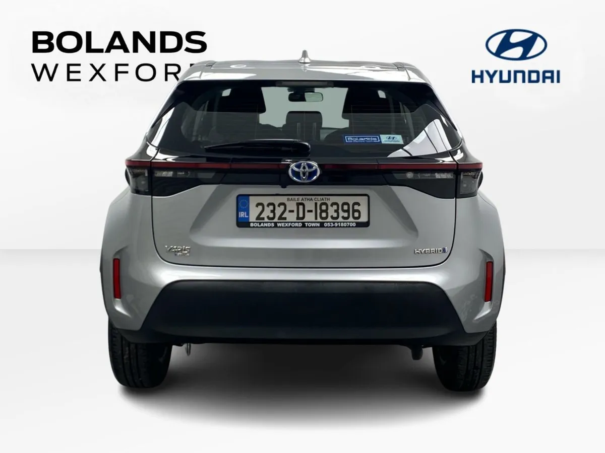 Toyota Yaris Cross 1.5 Hybrid CVT Luna - Image 4