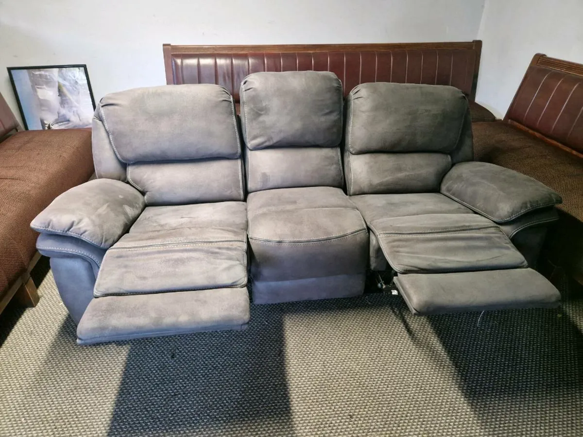 Sofa - Image 3