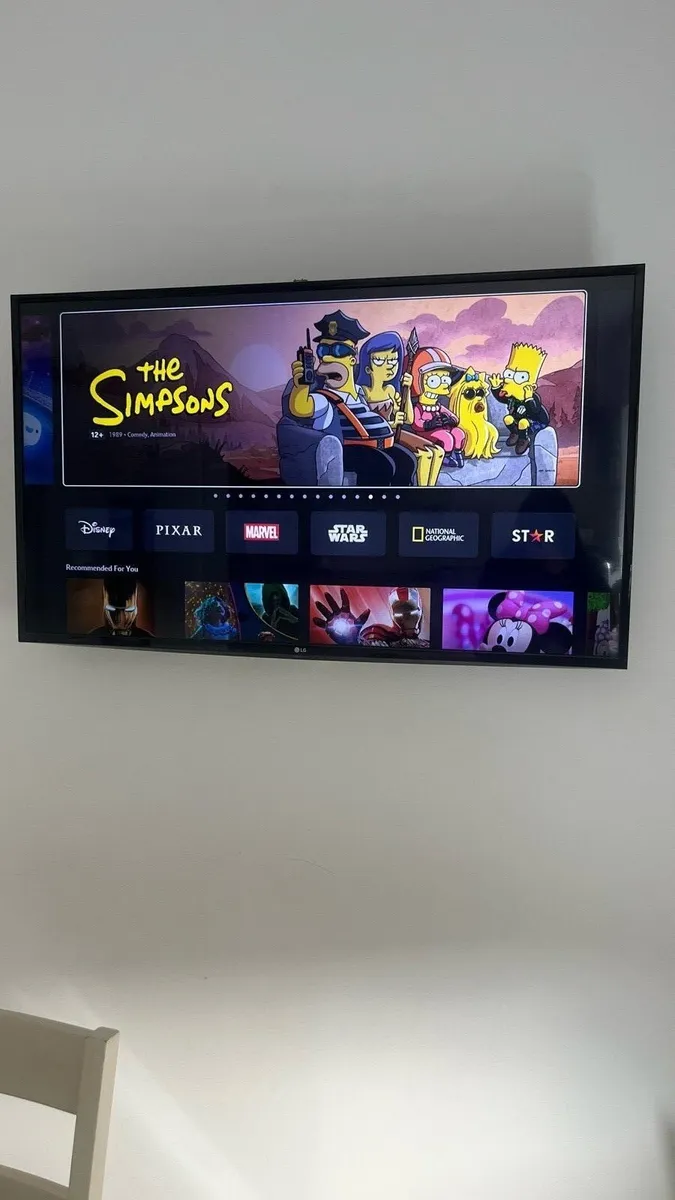 49“ LG Smart TV - Image 1