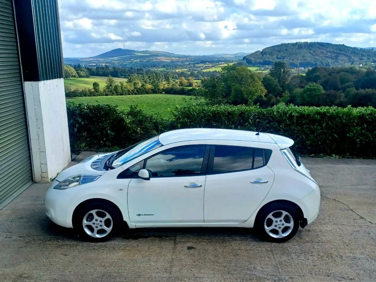 2016 NISSAN LEAF 30KW EV ☆ ONLY 132KMS ☆ - Image 3