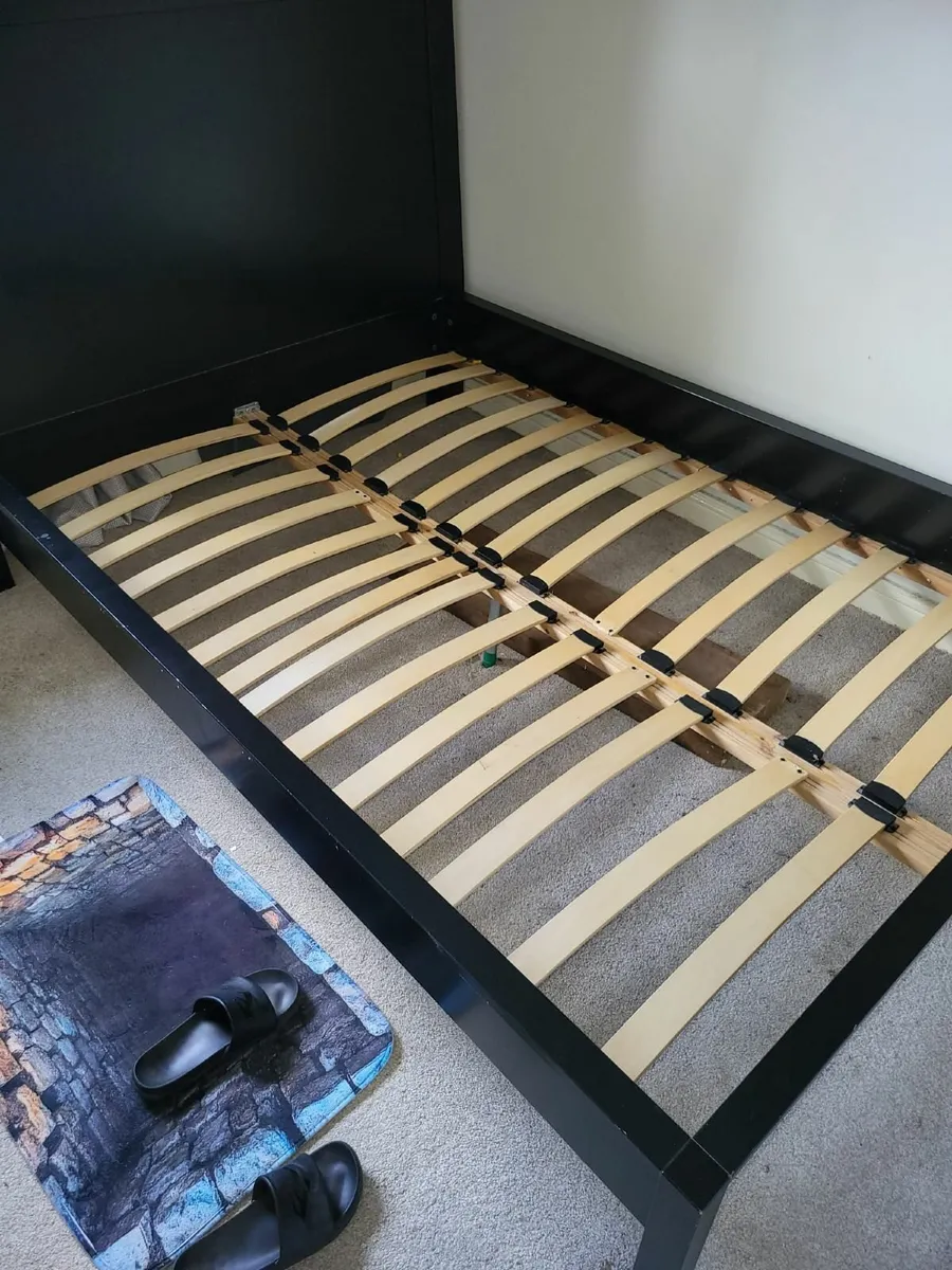 Double bed with mattress - Image 3