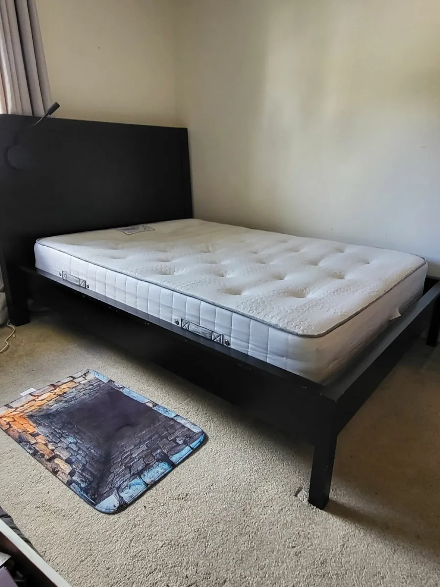 Double bed with mattress - Image 4