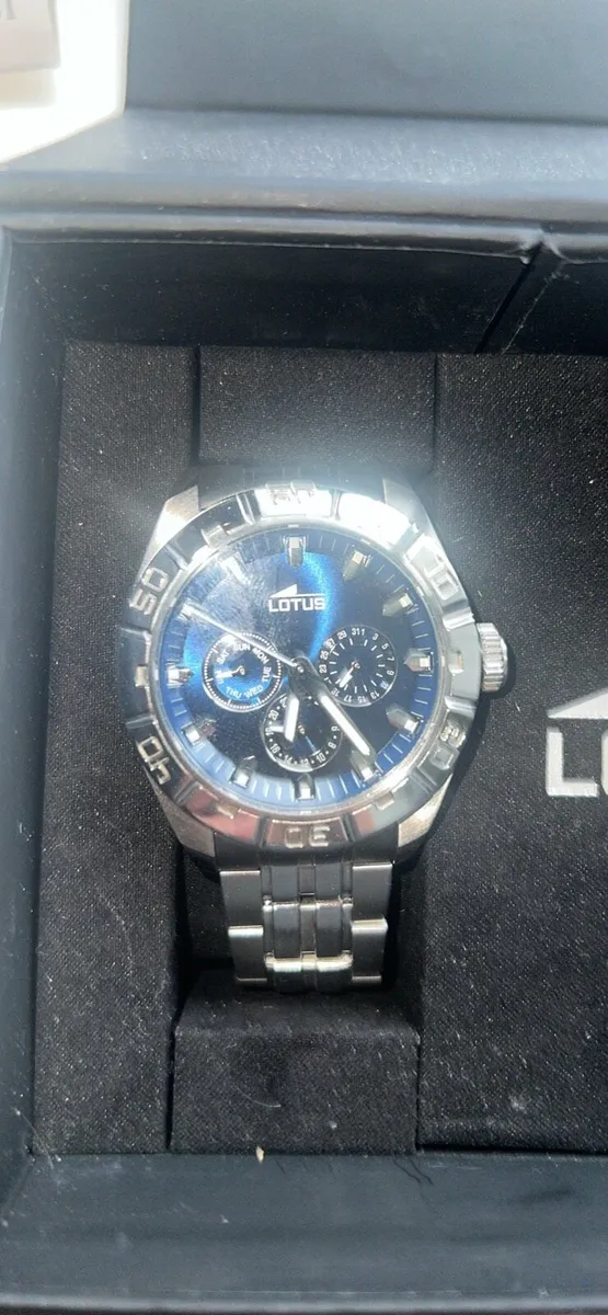 Lotus watch - Image 2