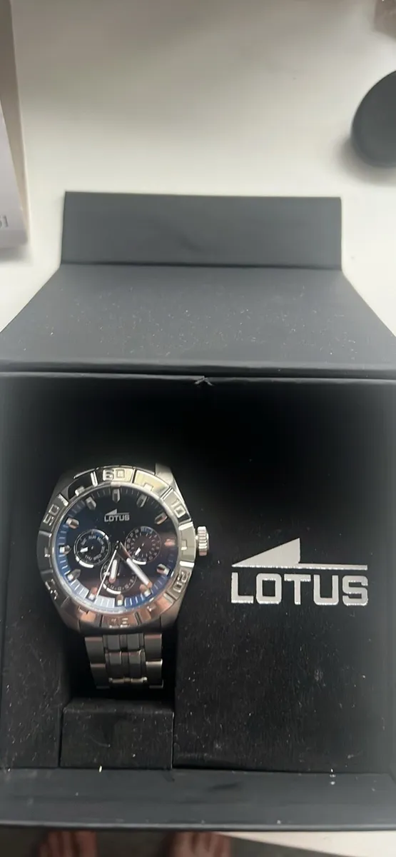 Lotus watch - Image 3
