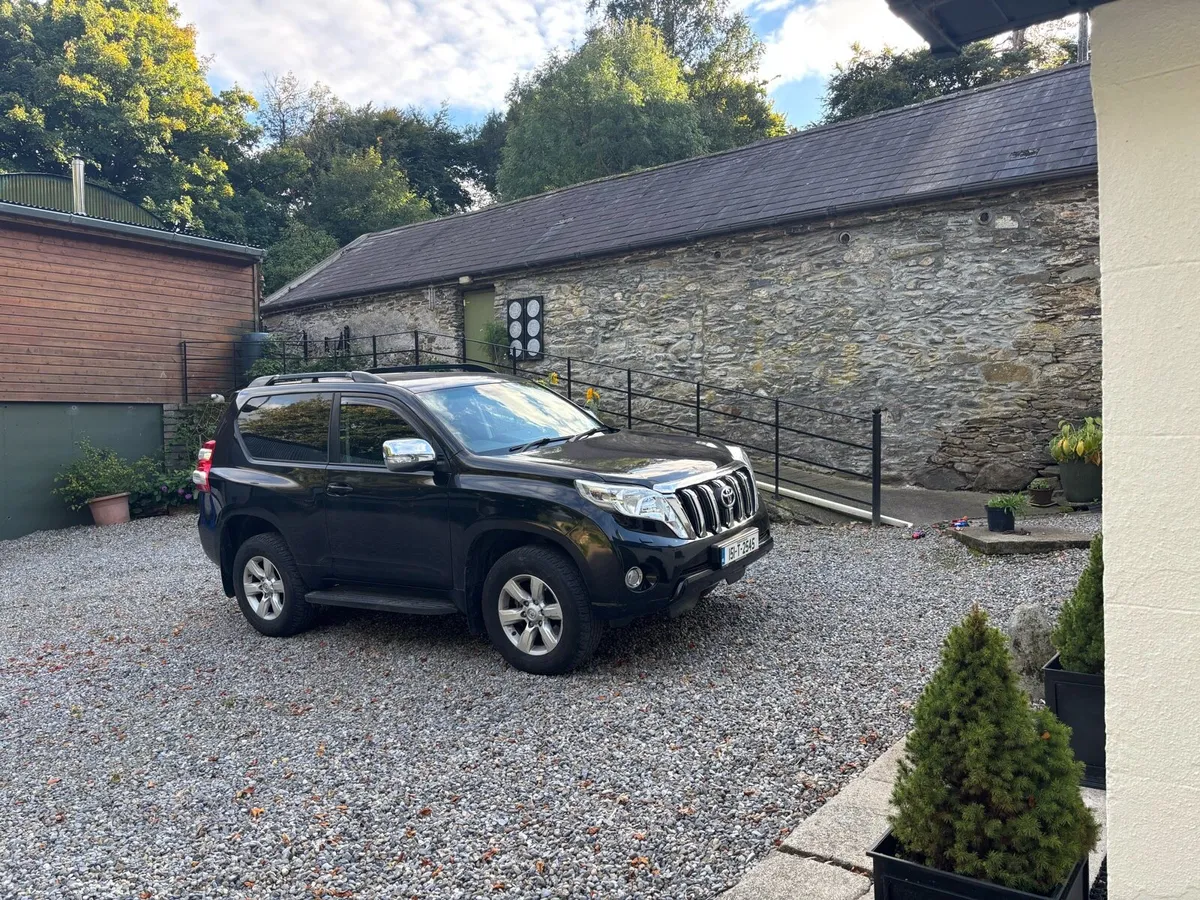 Land Cruiser - Image 1