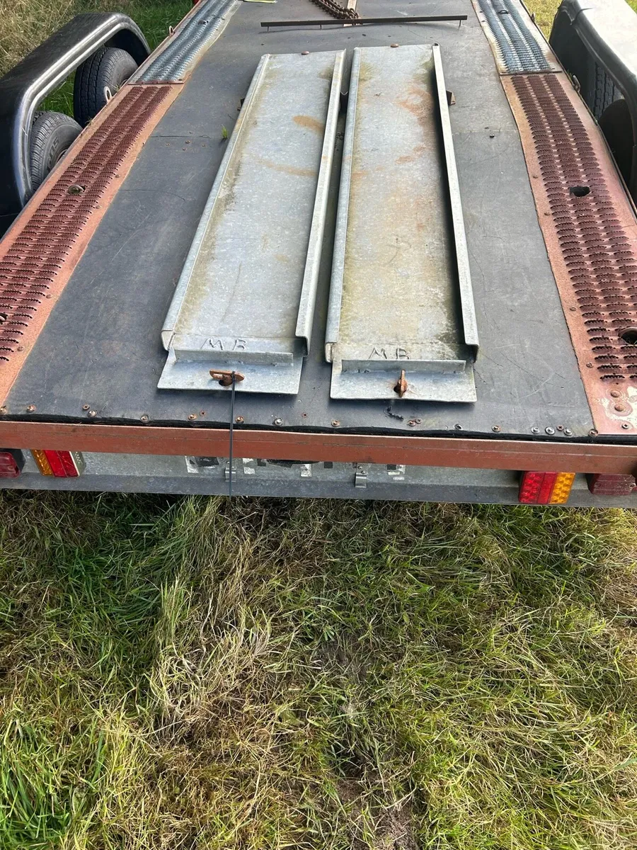 10 x5”6 ft beaver Tail braked car trailer - Image 3
