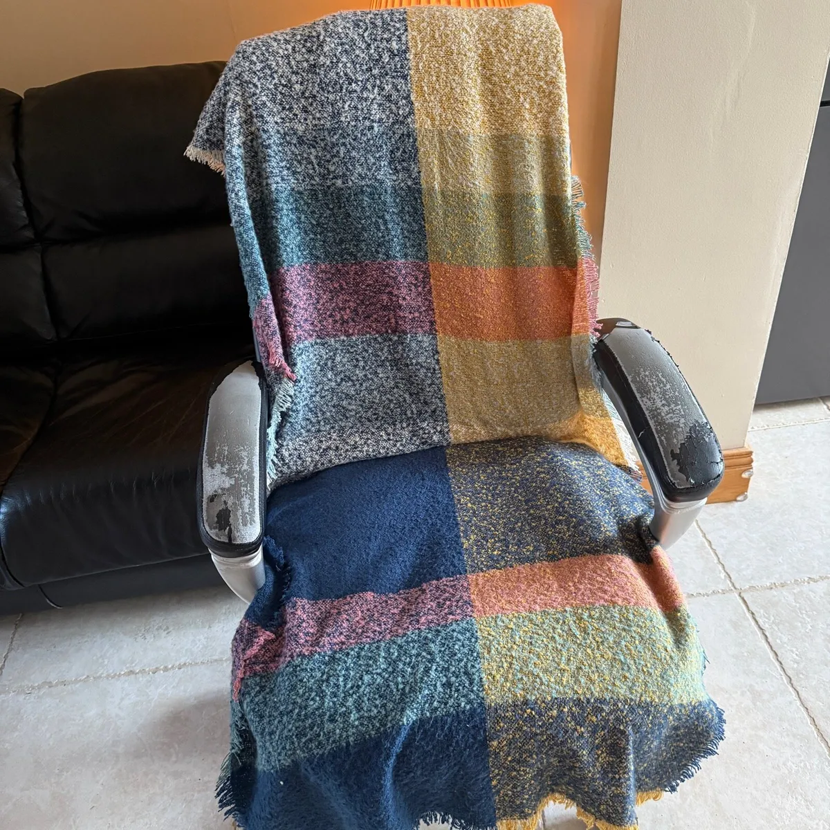 Office chair - Image 1