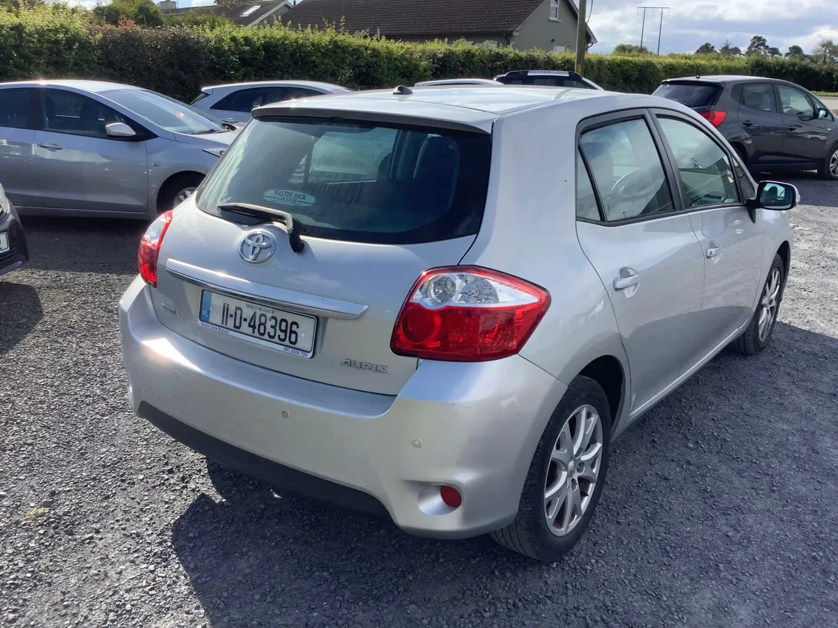 11 Toyota Auris 1.3 petrol..€280 tax.NCT 12/2026!! - Image 2