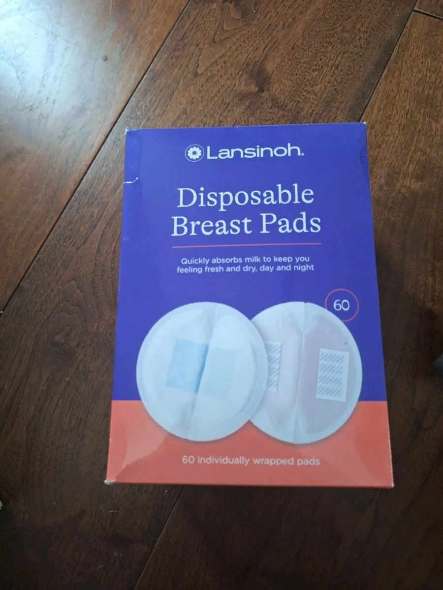 Gym ball, peribottle, breast pads - Image 2