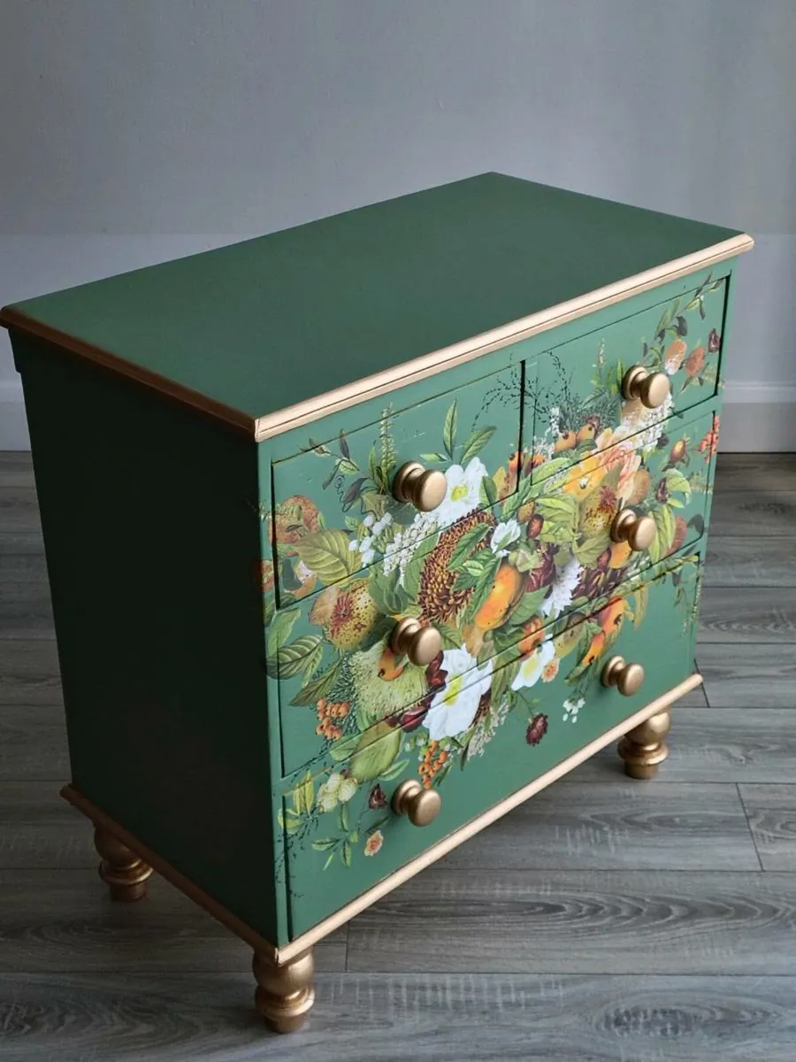 Vintage chest of drawers - Image 3