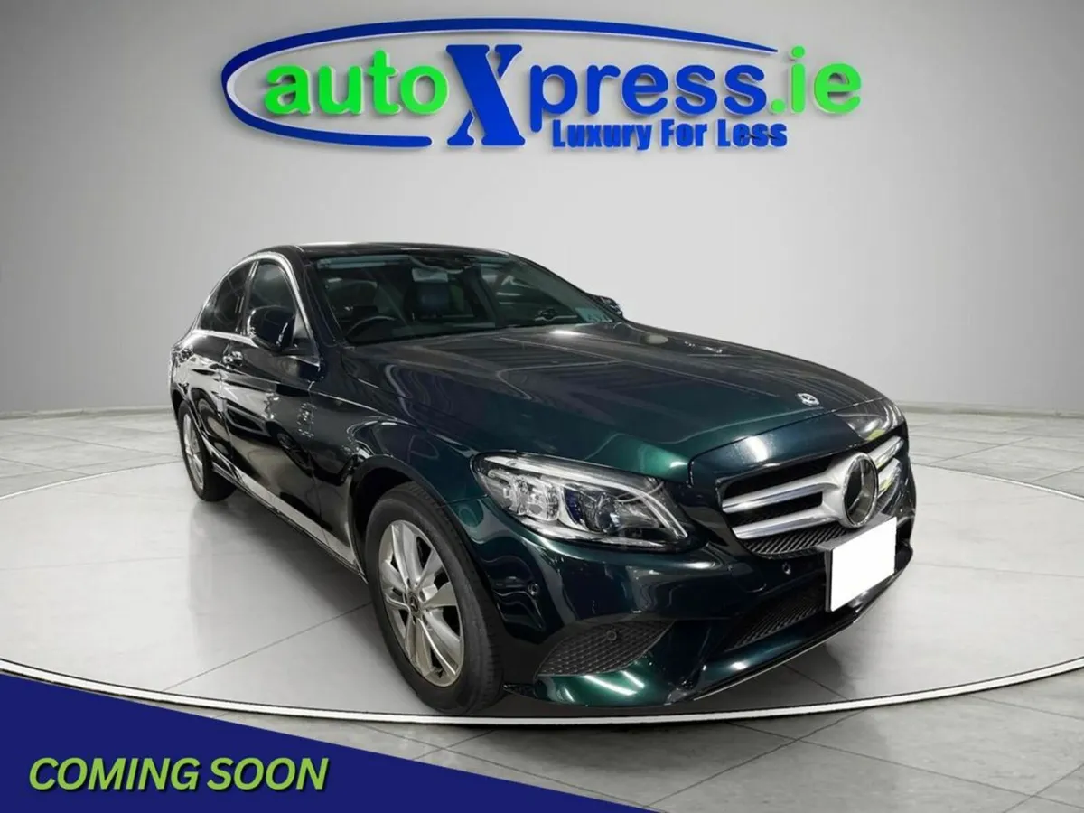 Mercedes-Benz C-Class 4WD Automatic, Reversing cam - Image 1