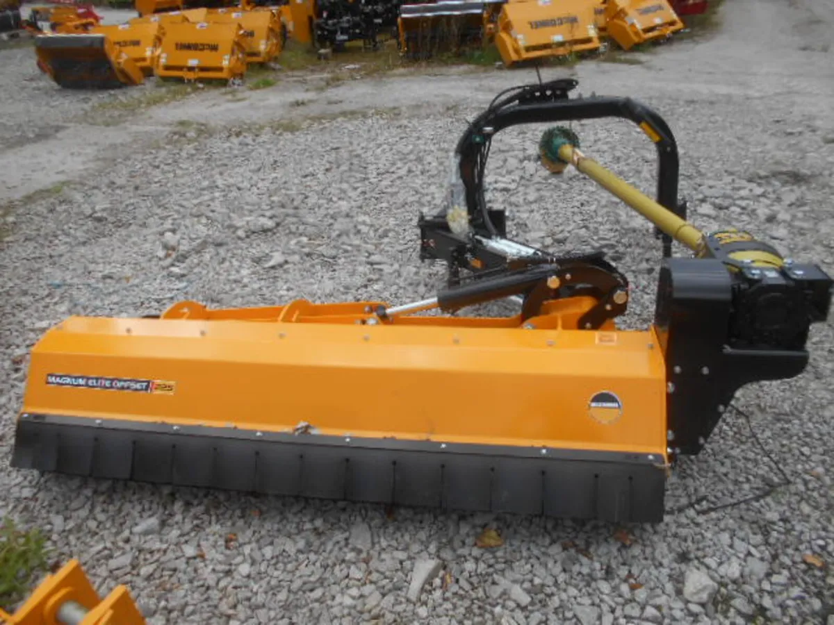 MCCONNEL 225 Z-LINKAGE MULCHER : 11018383 - Image 4