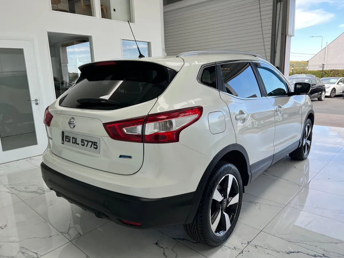 Nissan Qashqai 2015 - Image 2