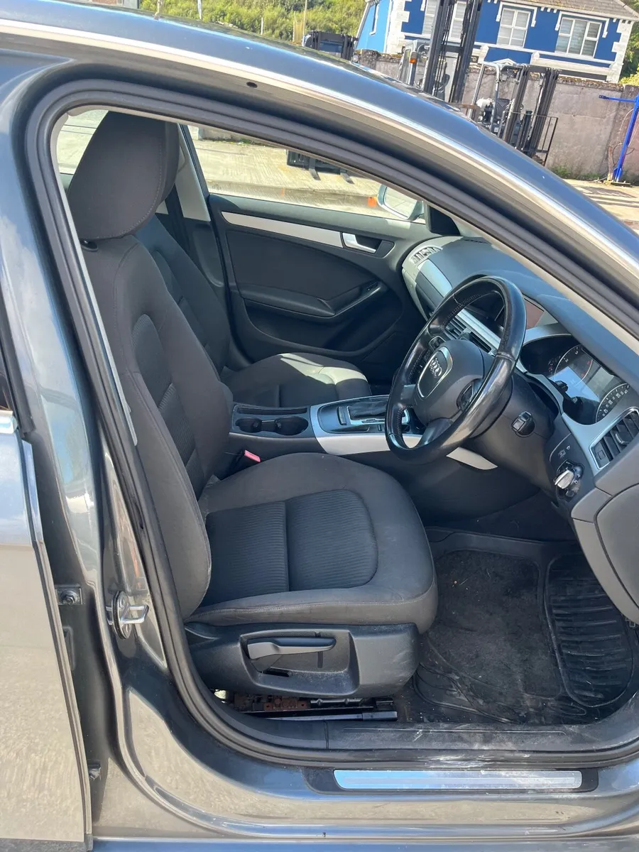 Audi A4 2012 - Image 3