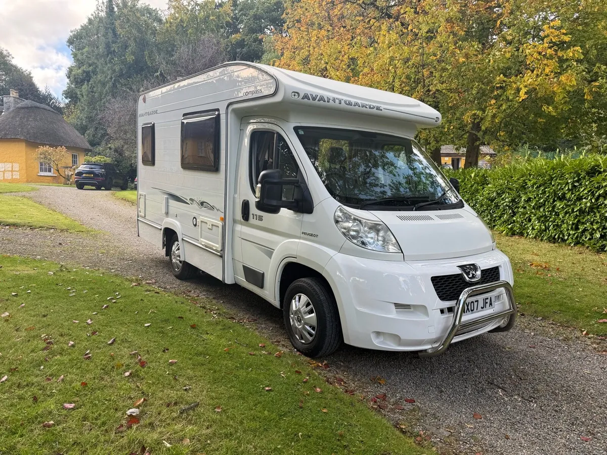 Elddis avantgarde 115 motorhome - Image 2