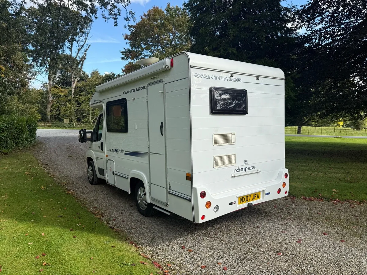 Elddis avantgarde 115 motorhome - Image 4