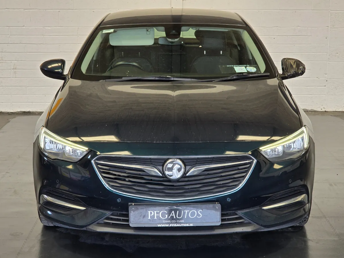 17 Insignia MIN 2K TRADE IN ALLOWE - Image 3