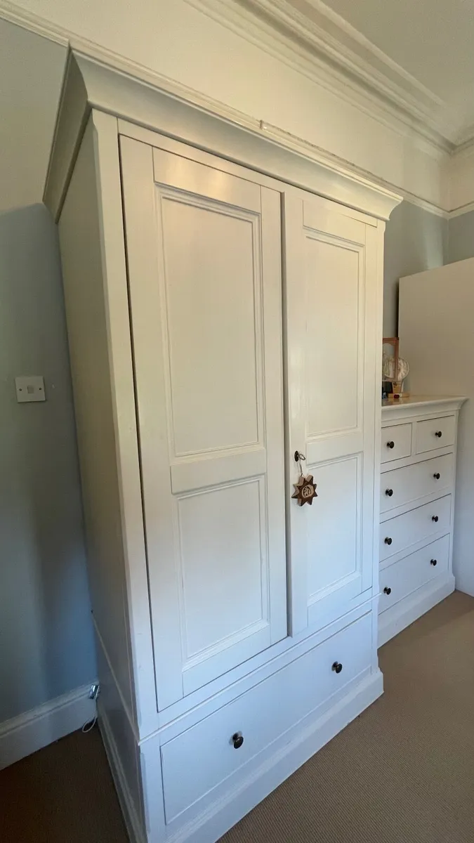 Willis & Gambier Tall Wardrobe - Image 1