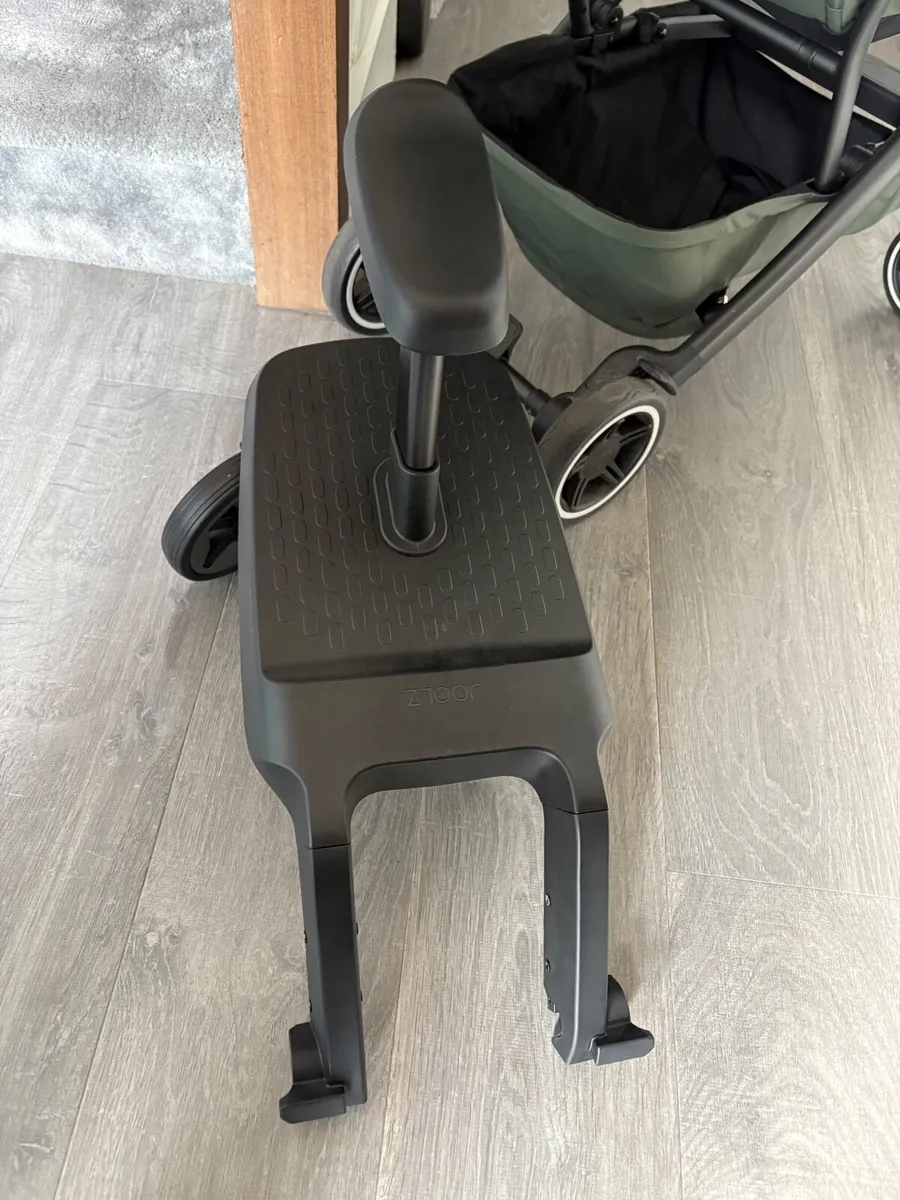 Joolz Aer2 buggy board - Image 2