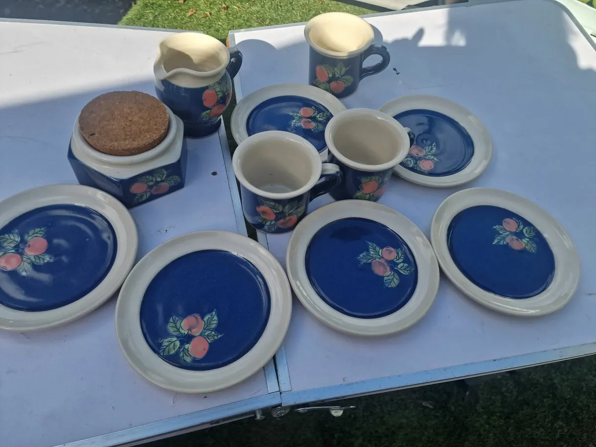 Bandon pottery, - Image 1