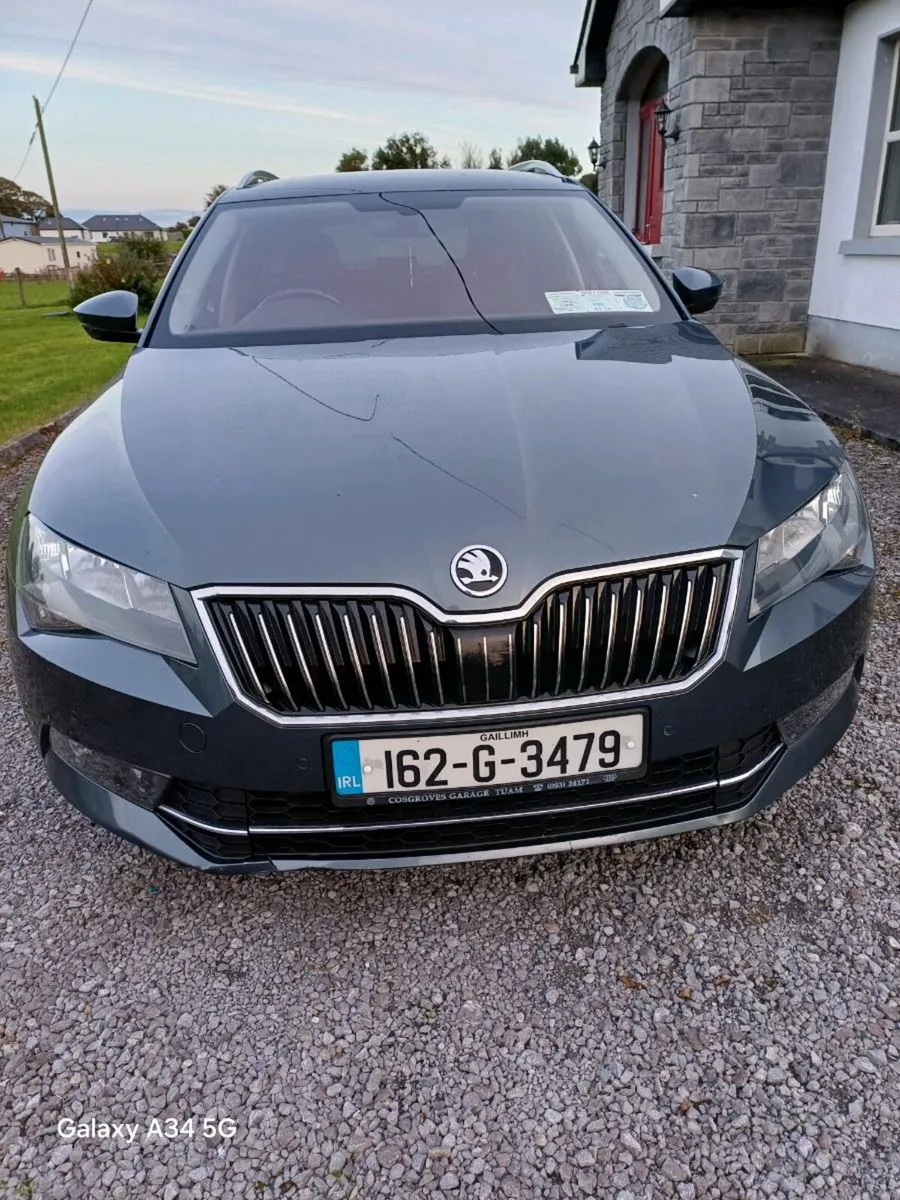 Skoda Superb 2.0L - Image 2