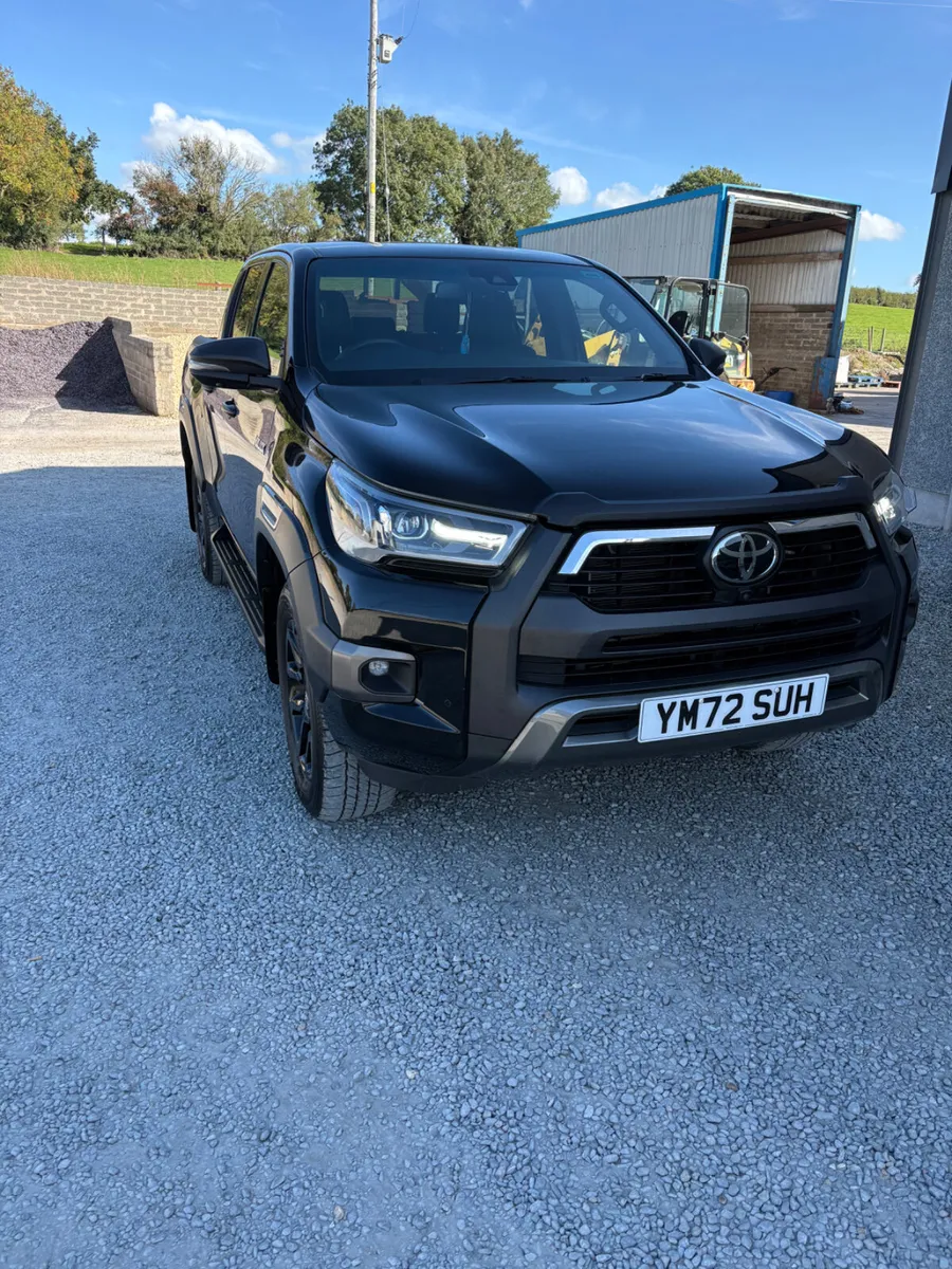 2023 Toyota Hilux Invincible X low miles - Image 2