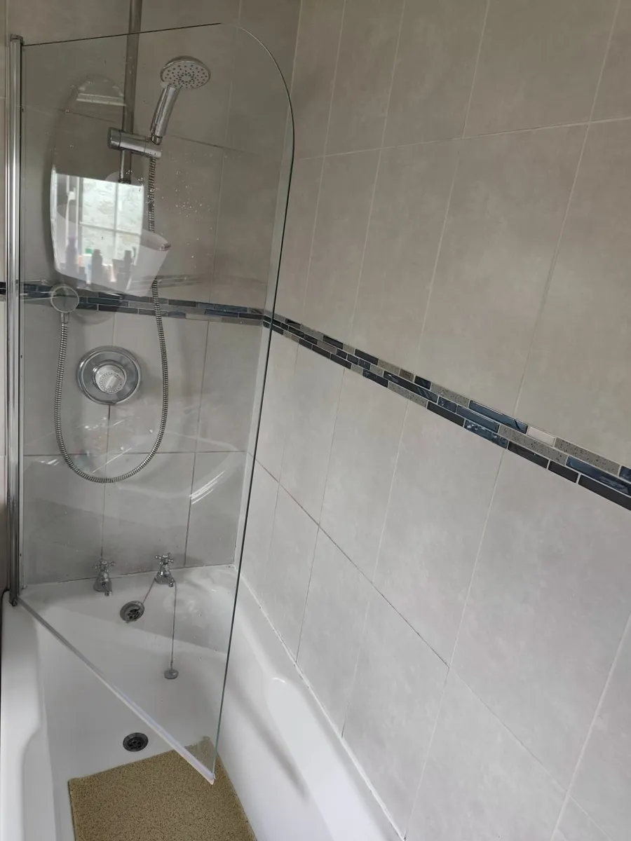 Bathroom - Image 2