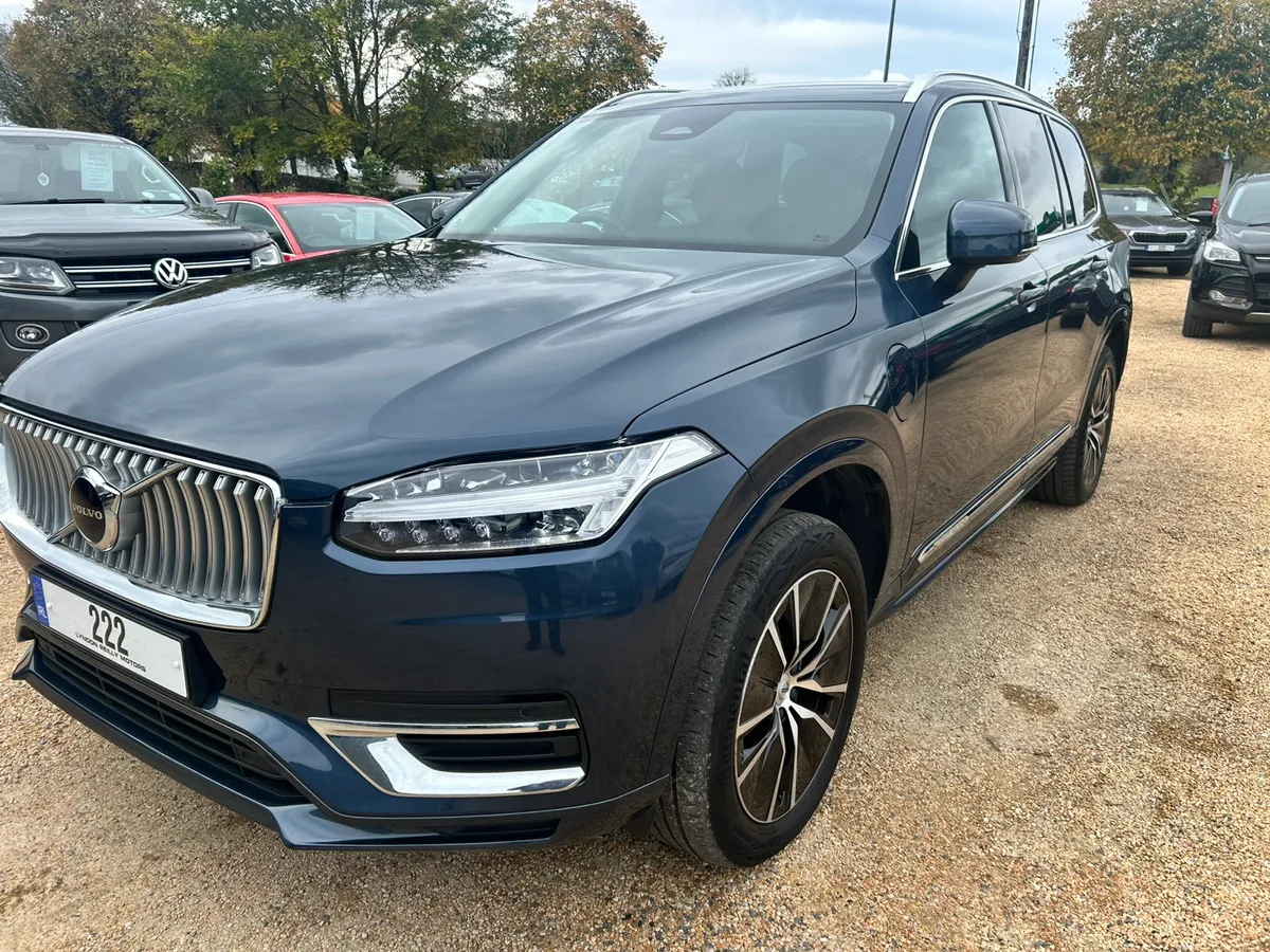 Volvo XC90 T8 Core phev - Image 3