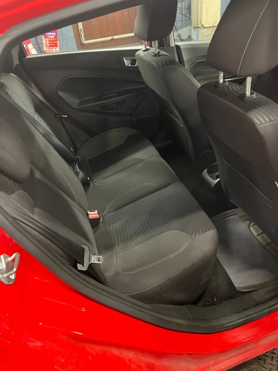 Ford fiesta 1.2 FRESH NCT LOW MILEAGE - Image 3