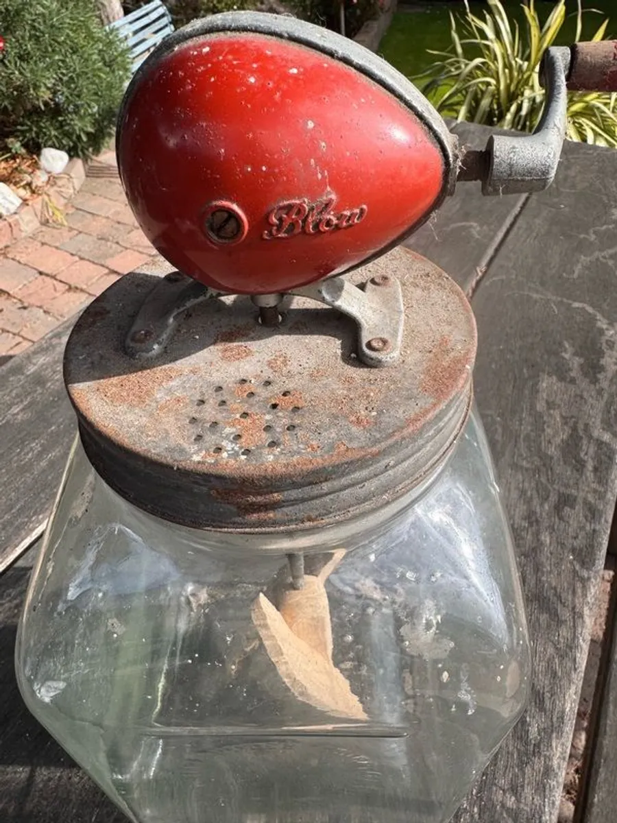 Vintage Blow butter churn - Image 2