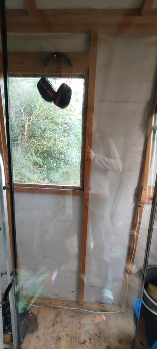 1 x Palladio door toughened glass pane - Image 1