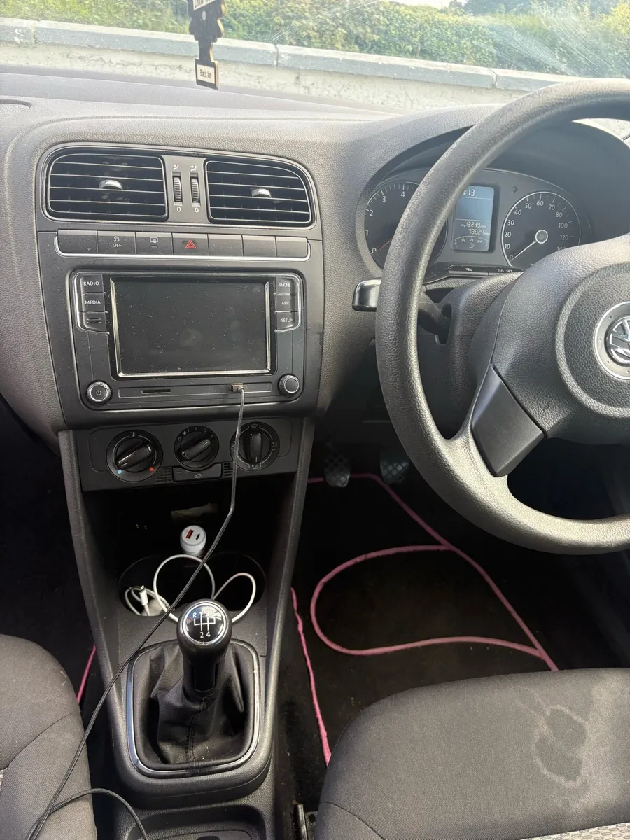 Volkswagen Polo - Image 2