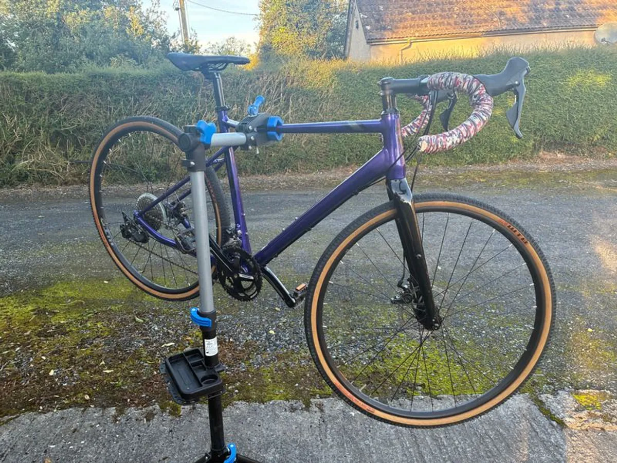 Gravel Bike GT Grade Expert 2020 Medium - Image 1