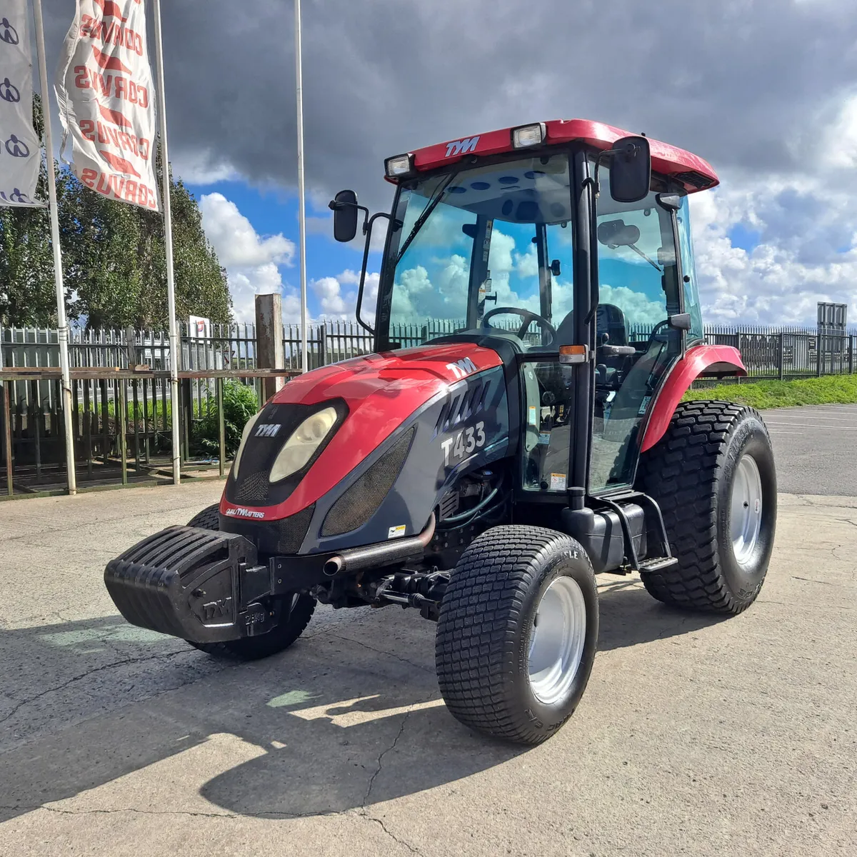 TYM Compact Tractor T433 Used - Image 3