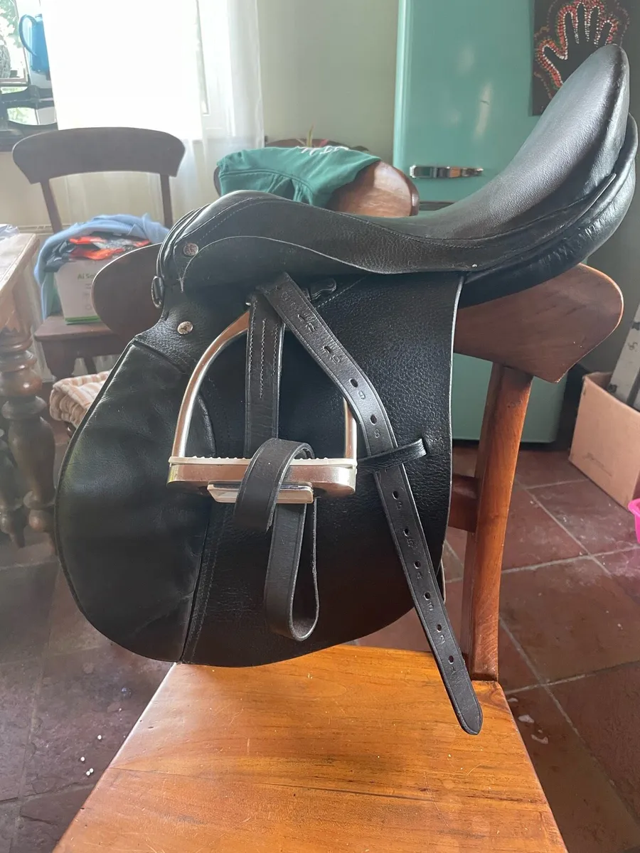 Saddle - Image 1