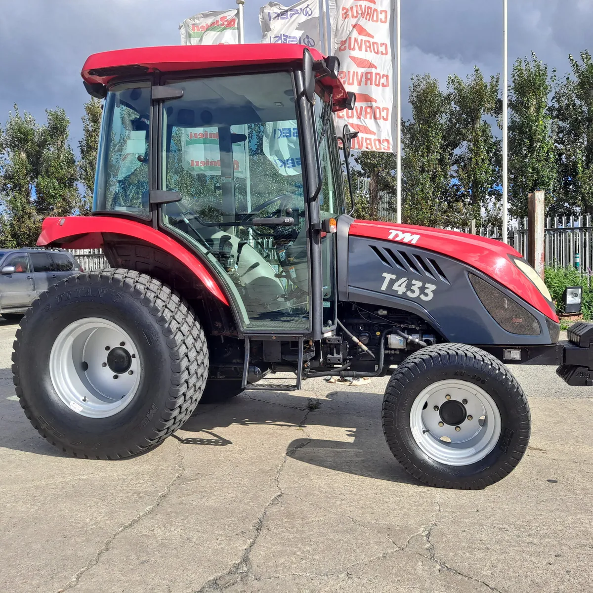 TYM Compact Tractor T433 Used - Image 4