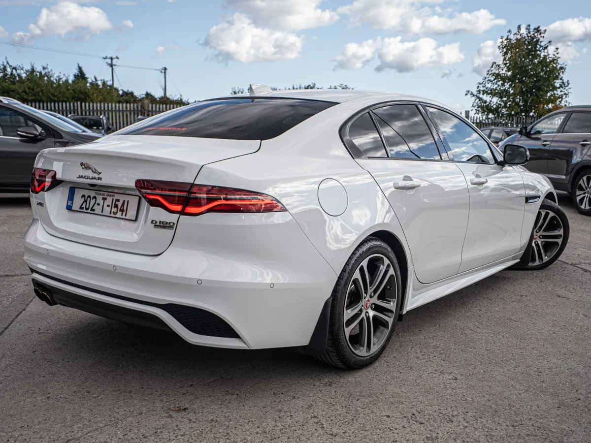 202 Jaguar XE R-Dynamic/New Chain/1yr warranty - Image 3