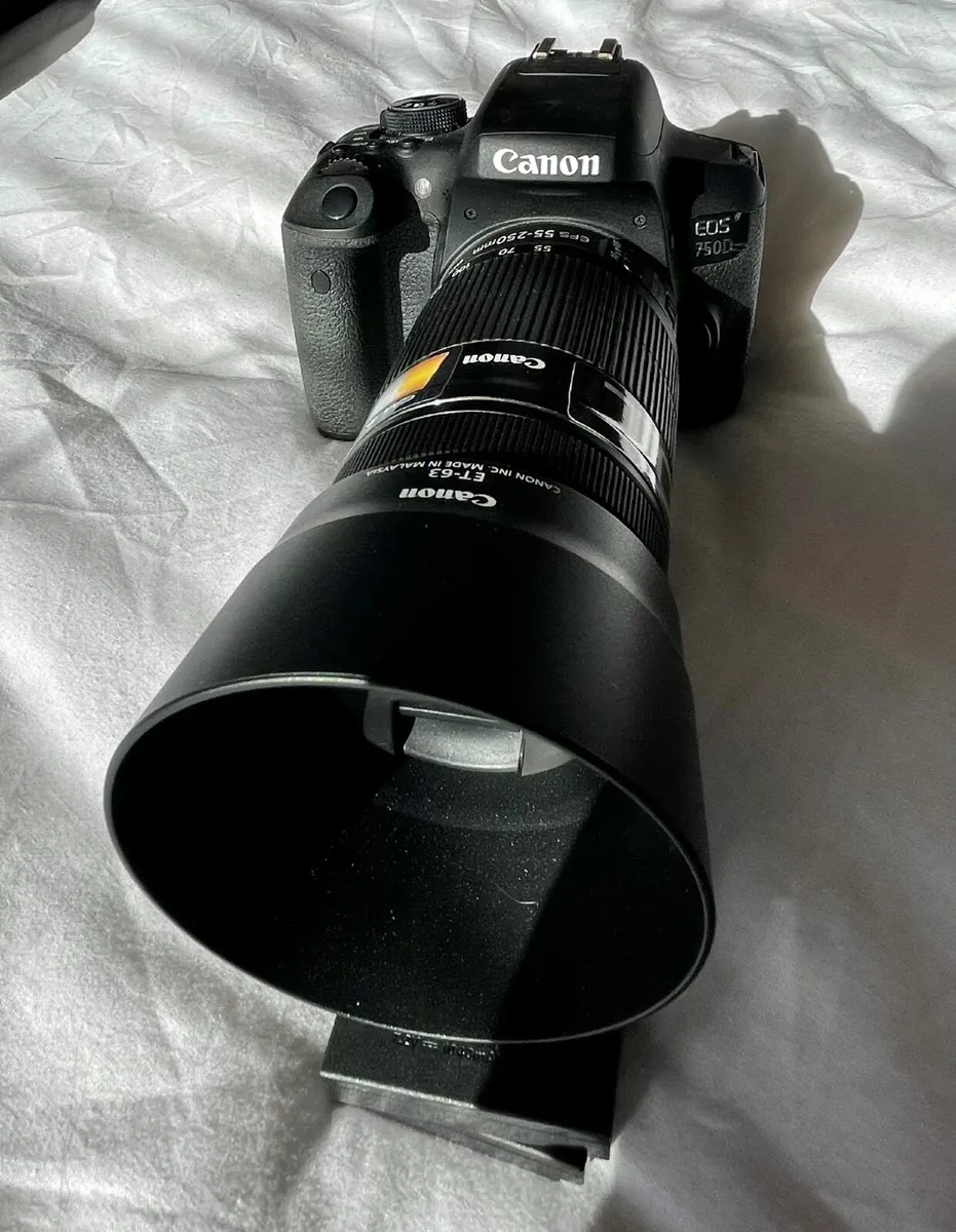 Canon Bundle Camera Equipment - Image 1