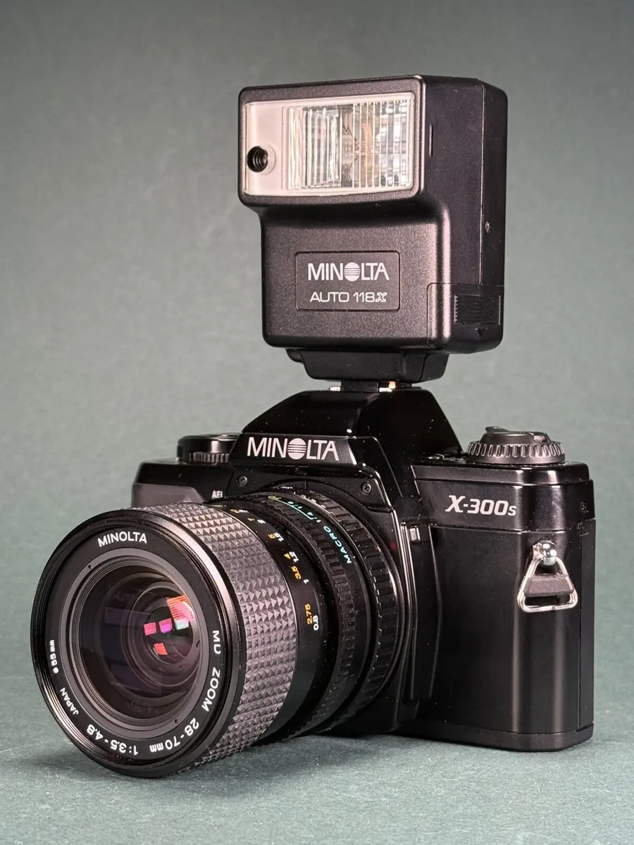 Minolta X-300S 35mm SLR Camera - Image 2