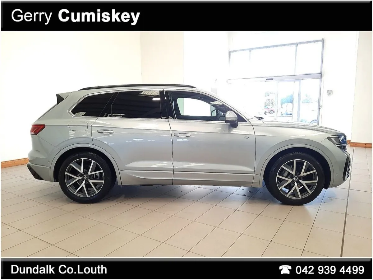 Volkswagen Touareg Commercial R-line 3.0 TDI 4mot - Image 3
