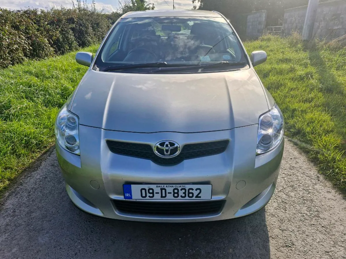 Auris 09 NCT Tax & Low Klms Spotless Car !!! - Image 2