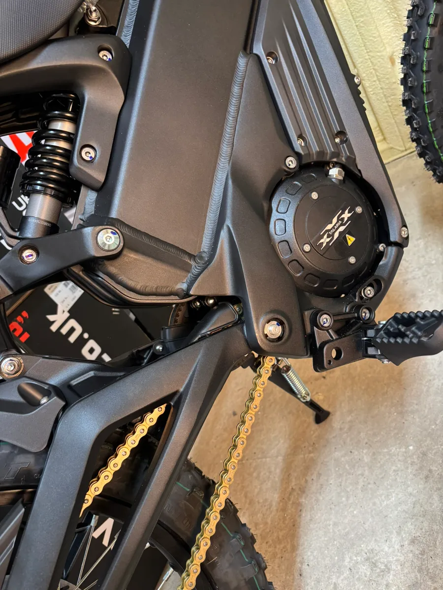 Talaria x3 xxx E bike - Image 4